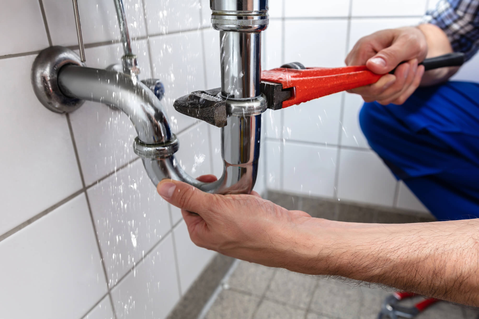 Plumber-working-on-Leak-Repair-in-Seattle